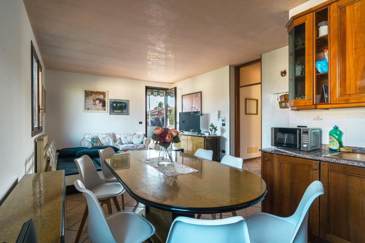 Апартаменти Te Vojo Ben -Furnished Flat- Санта-Марія-ді-Сала Екстер'єр фото