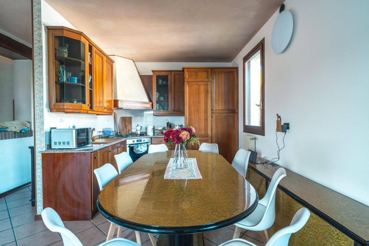 Апартаменти Te Vojo Ben -Furnished Flat- Санта-Марія-ді-Сала Екстер'єр фото