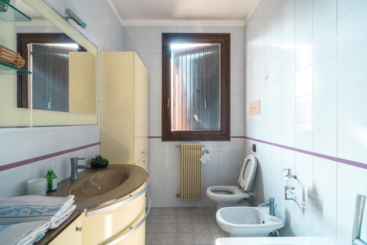 Апартаменти Te Vojo Ben -Furnished Flat- Санта-Марія-ді-Сала Екстер'єр фото