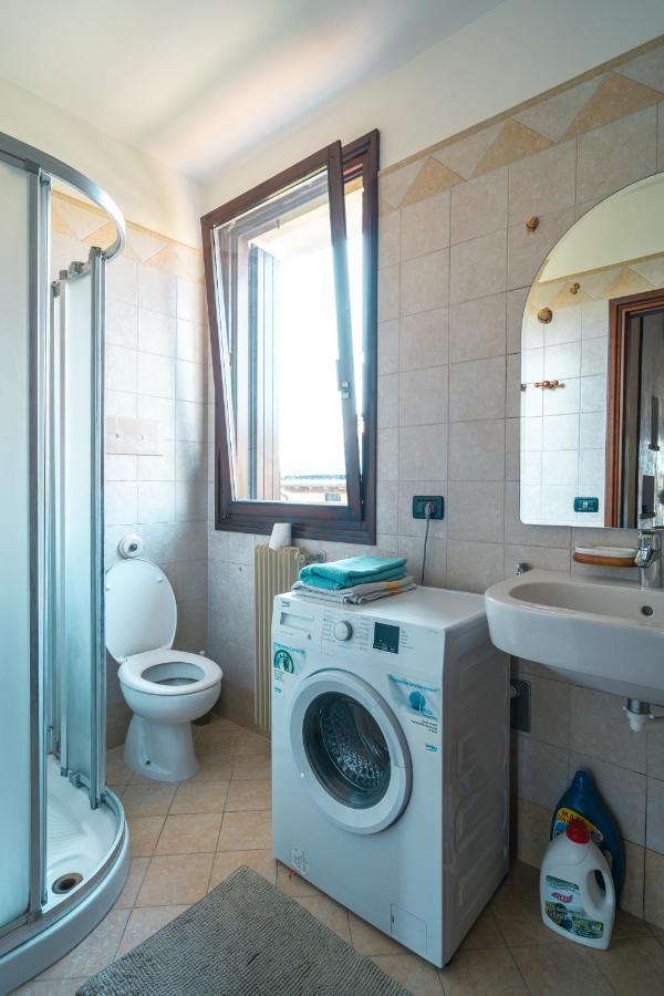 Апартаменти Te Vojo Ben -Furnished Flat- Санта-Марія-ді-Сала Екстер'єр фото
